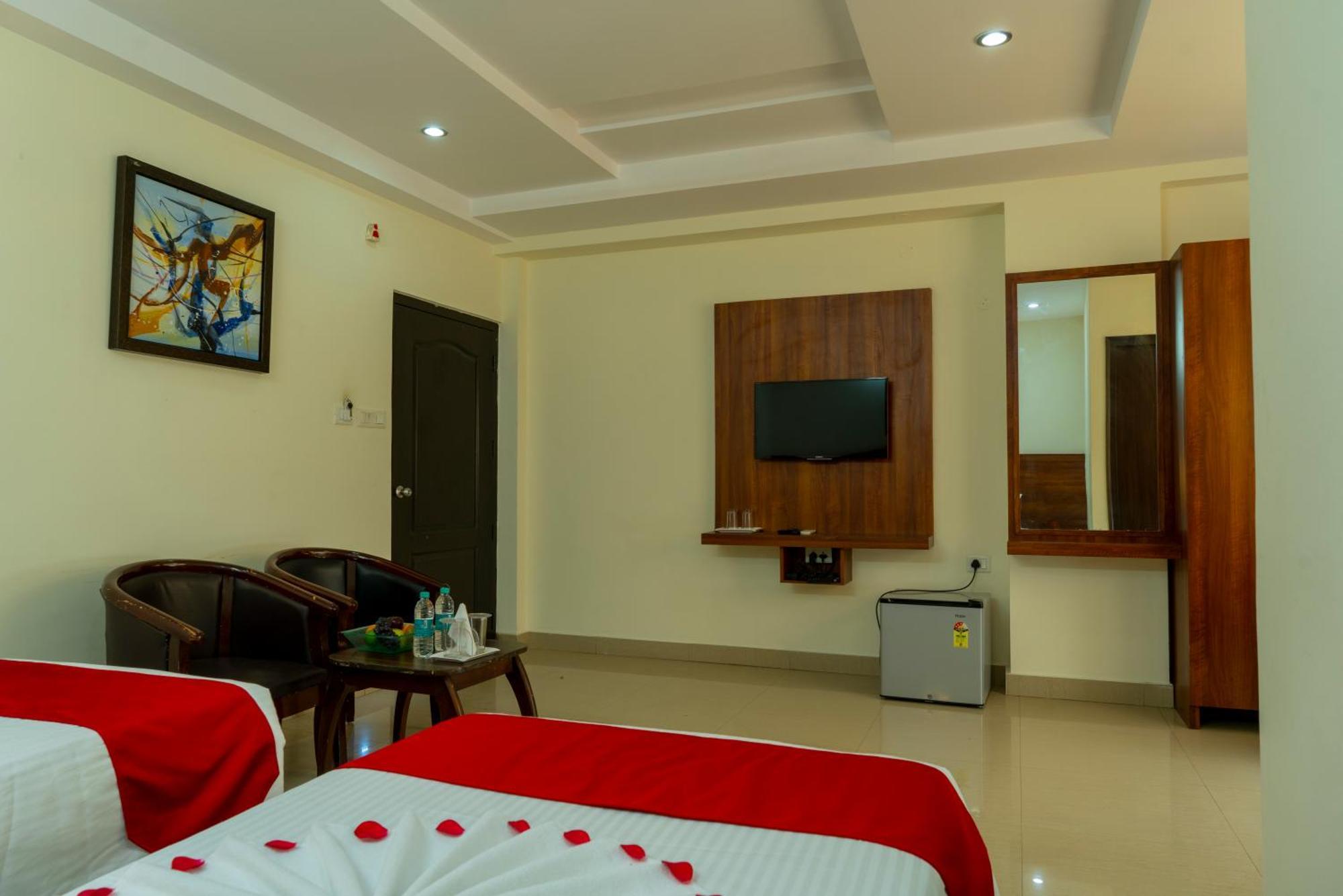 Hotel Krrish Inn - Ameerpet, Hajdarábád Exteriér fotografie