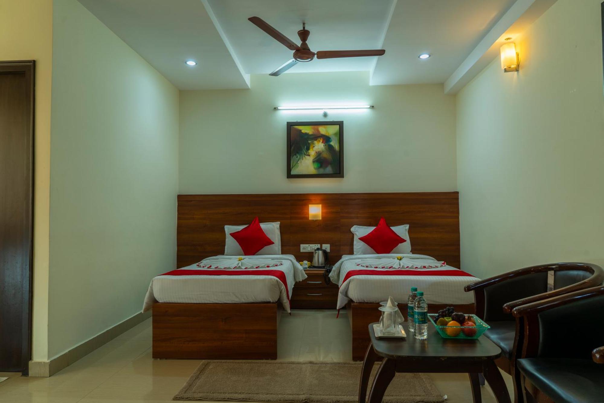 Hotel Krrish Inn - Ameerpet, Hajdarábád Exteriér fotografie